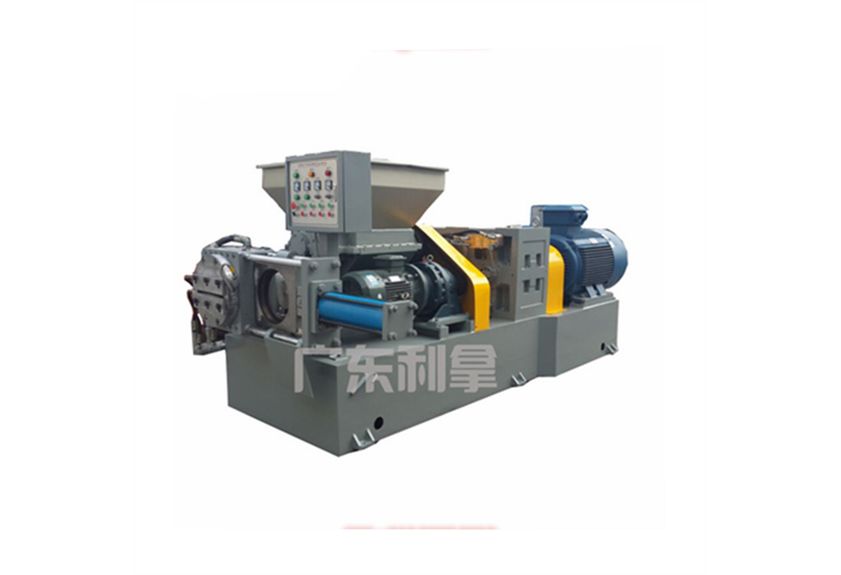 熔噴布擠出機：現代醫療防護的關鍵設備-3